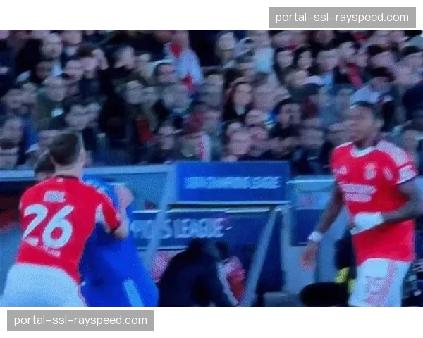 欧足联裁判委员会召开会议，研讨欧冠淘汰赛阶段执法统一尺度