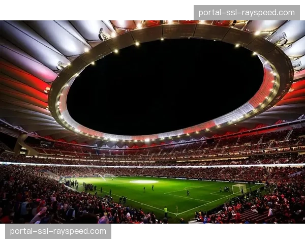 现场:马竞球迷远征曼彻斯特,伊蒂哈德球场客队看台座无虚席 现场:马竞球迷远征曼彻斯特,伊蒂哈德球场客队看台座无虚席