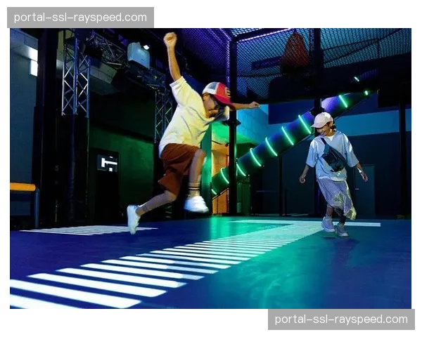 制作团队谈沉浸式体验：探索足球与观众的全新互动模式