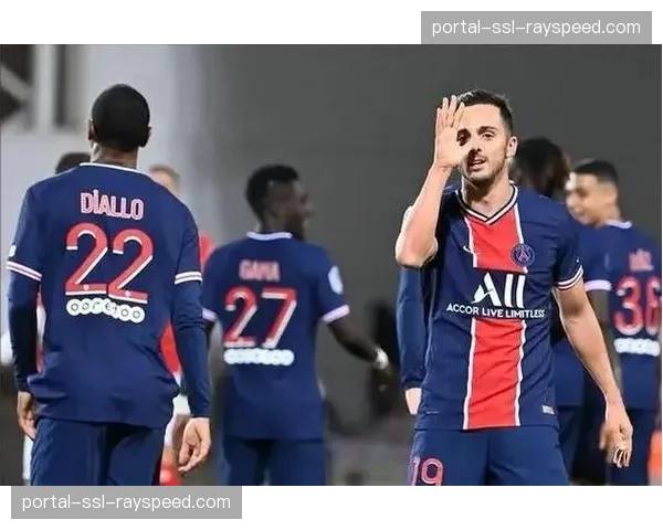 特鲁瓦2-1战胜克莱蒙,但因净胜球劣势遗憾降级 特鲁瓦2-1战胜克莱蒙,但因净胜球劣势遗憾降级